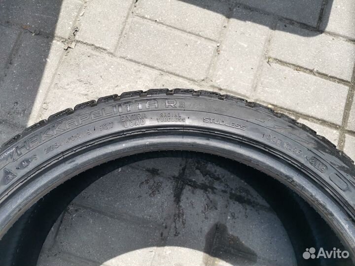 Nokian Tyres Hakkapeliitta R3 225/40 R19 93T