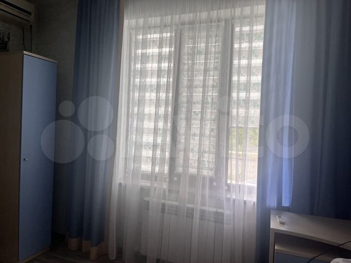 Комната 18 м² в 5-к., 1/2 эт.