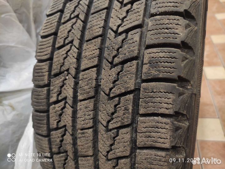 Roadstone Winguard Ice 205/55 R16