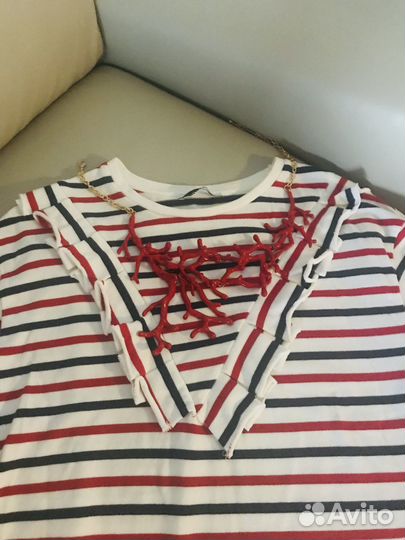 Коралловое колье из металла