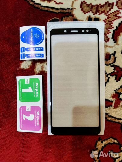Защитное стекло на Redmi Note 5