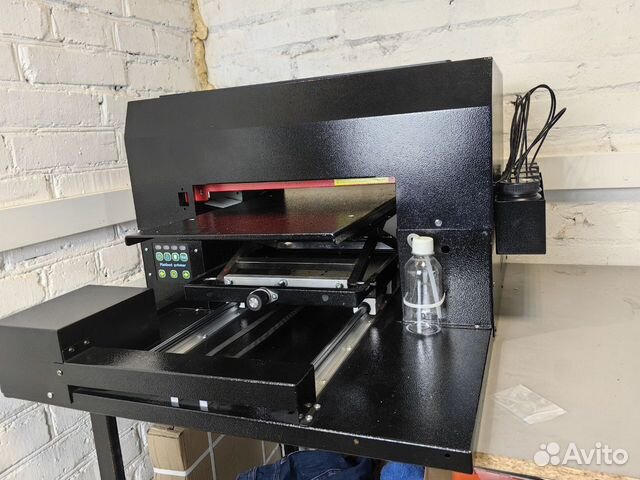 �Уф-принтер A3 для печати