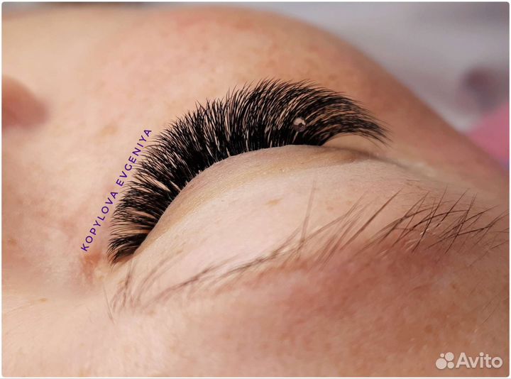 Наращивание ресниц/Оформление бровей