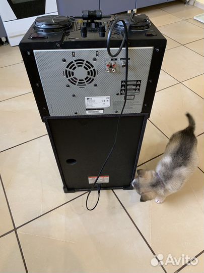 Блютуз Портативная колонка XBoom LG 500W OM6560