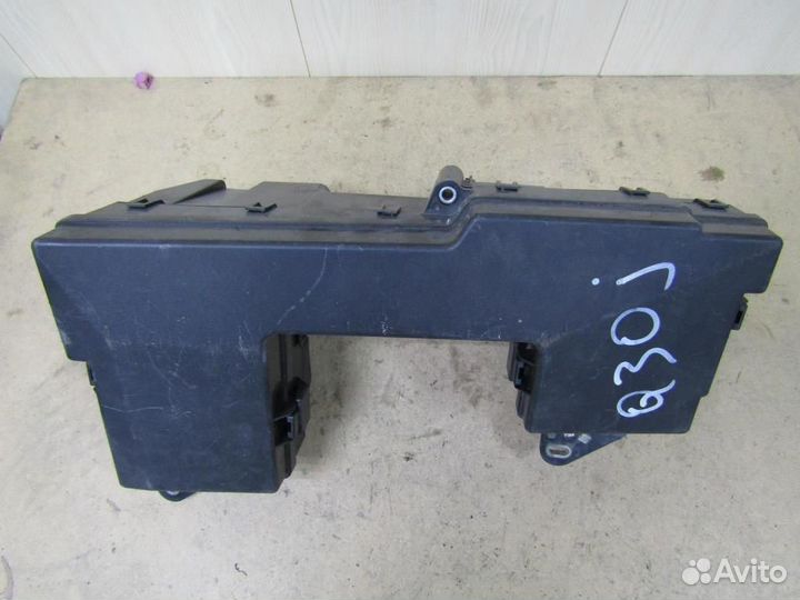 Блок предохранителей (Под капотом) jaguar XF 2007