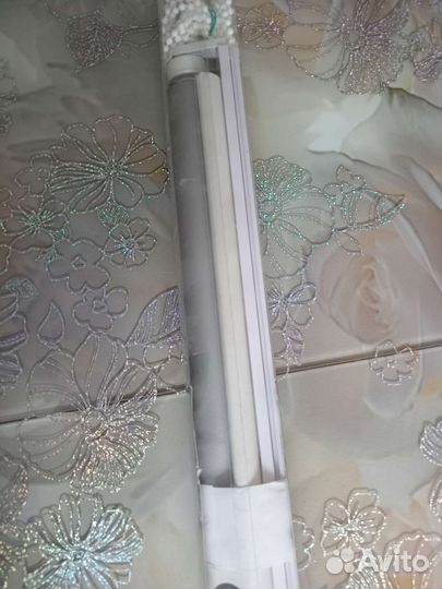 Рулонные шторы блэкаут бежевая