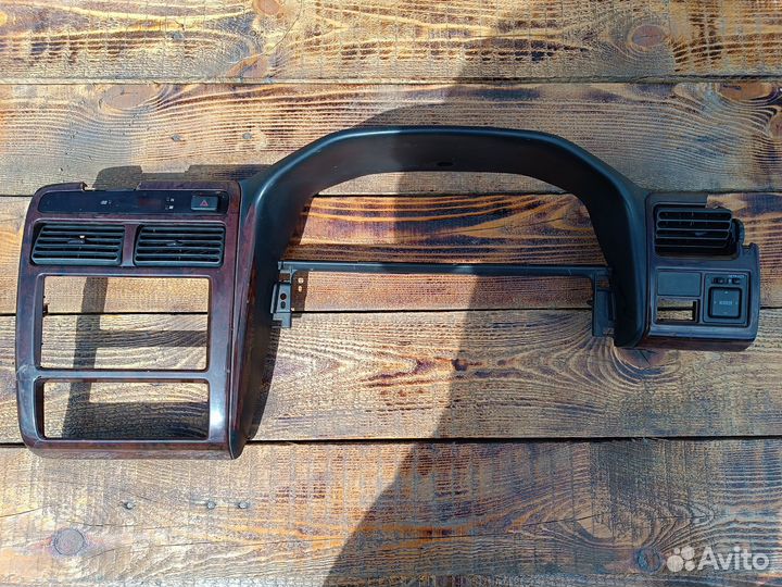 Центральная консоль Corona