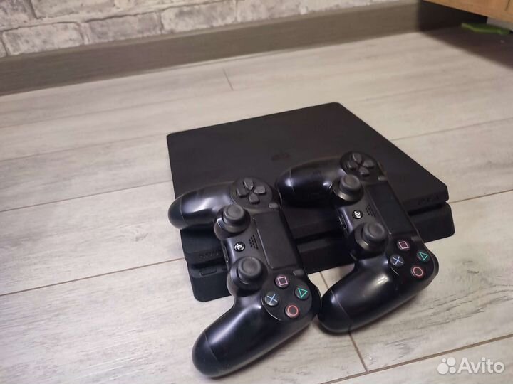 Sony PS4 slim 1tb