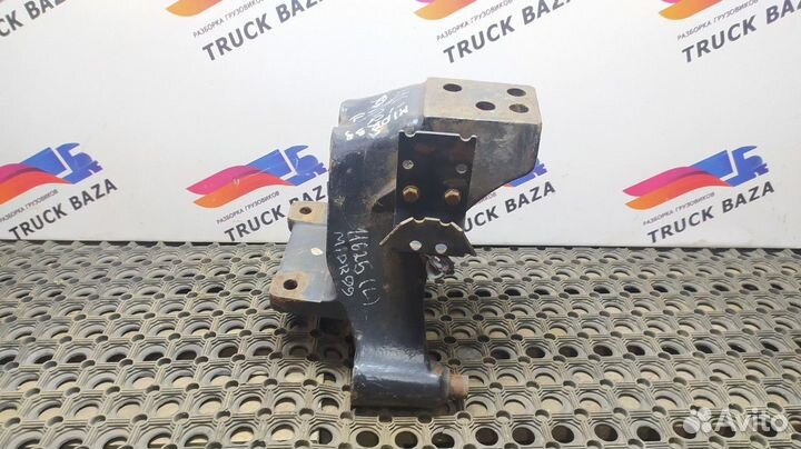 Кронштейн торсиона кабины правый Renault Premium