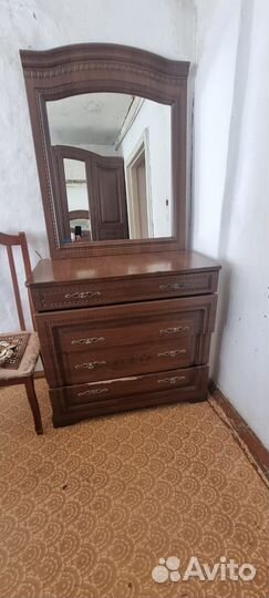 Спальный гарнитур бу