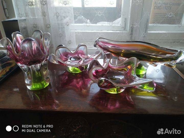 Вазы богемское гутное стекло