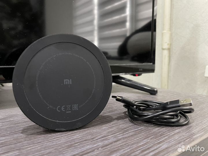 Беспроводная Зарядка Xiaomi 20w
