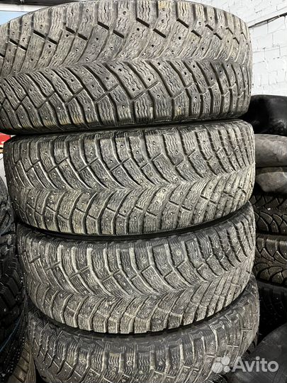 Michelin X-Ice North 4 205/65 R16 99V