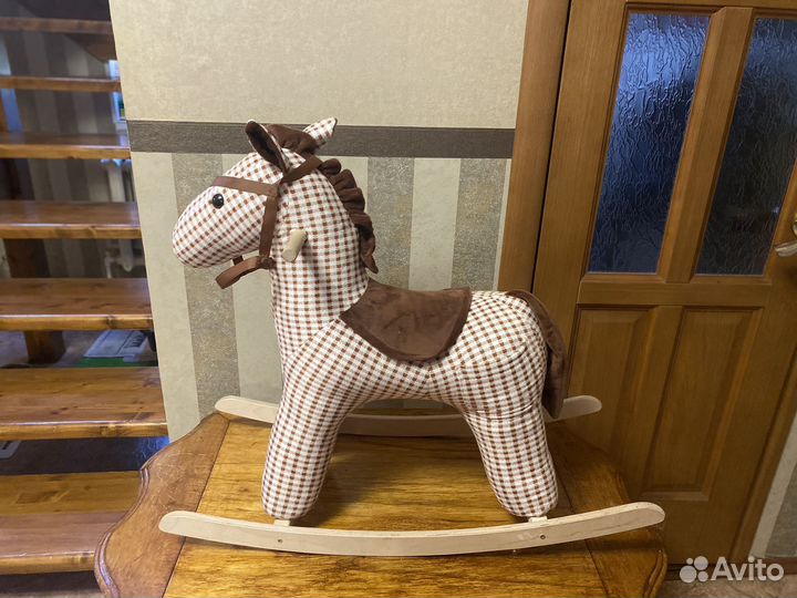 Детская лошадка качалка