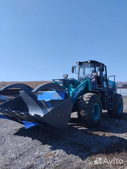 Фронтальный погрузчик Sunward SL52W, 2022