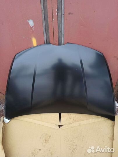 Капот Mazda CX-7 2006-2012г