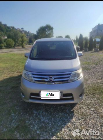 Nissan Serena 2.0 CVT, 2009, 190 000 км