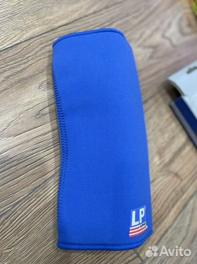 Суппорт колена LP 706