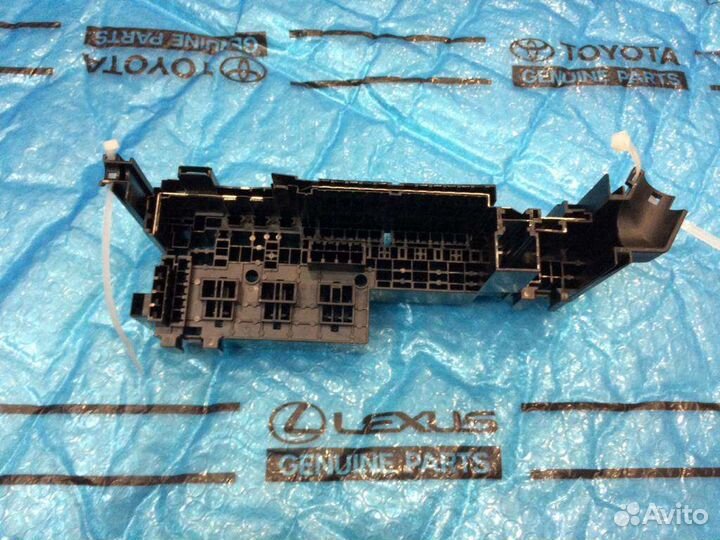 Блок реле Lexus GX 470 Оригинал NEW 2002-2009