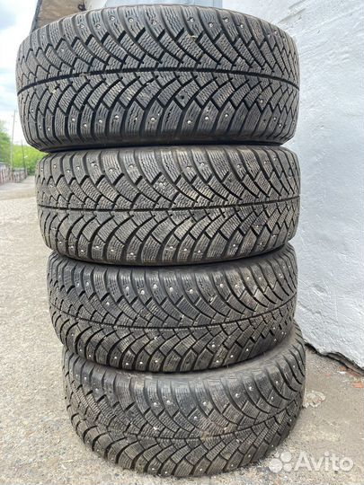 Bfgoodrich G-Force Stud 215/55 R16