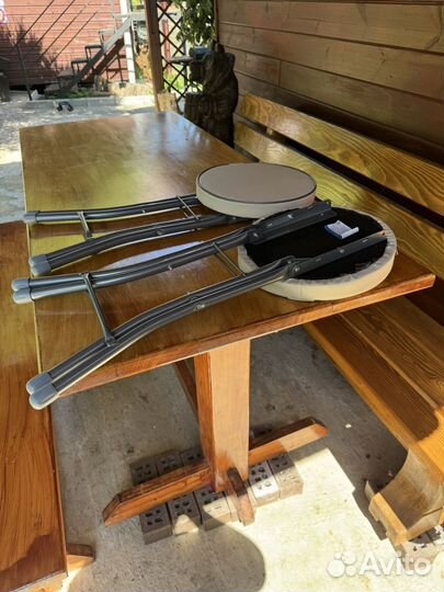 Табурет складной светлый