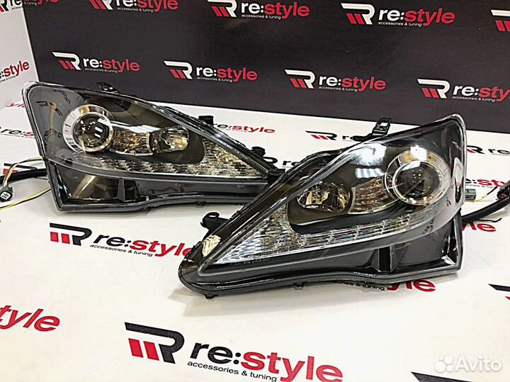 Фары Lexus IS250 05-12г LED