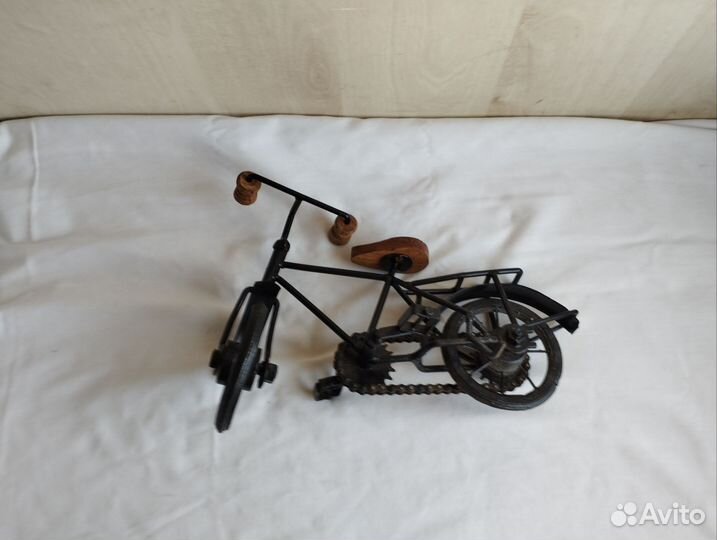 Модель велосипеда металл
