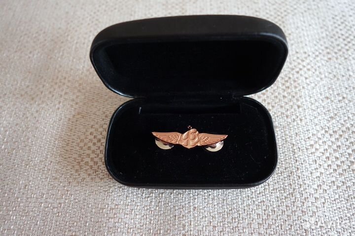 Авиация статусный лацканный знак breitling captain