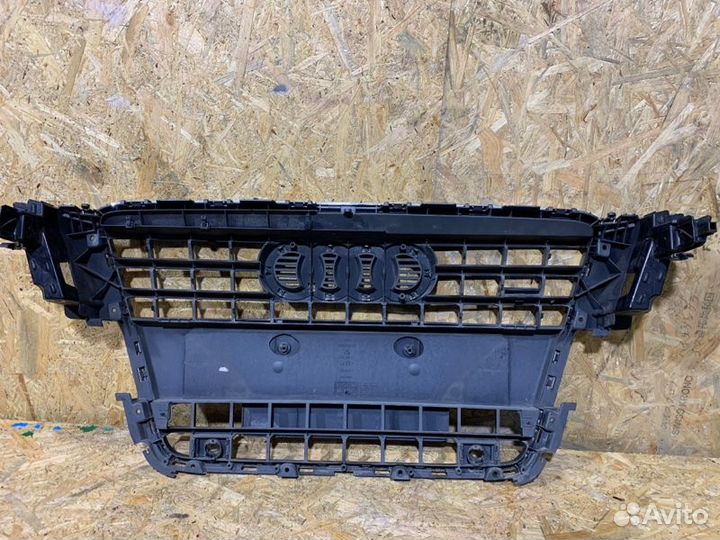 Решетка радиатора Audi A5 8Т 2007-2011