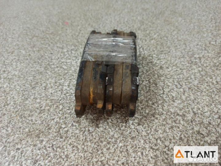 Тормозные колодки передний toyota ractis