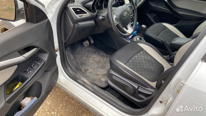 LADA Vesta Cross 1.8 AMT, 2018, 107 000 км