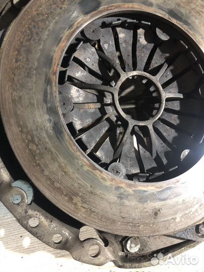 Двухмассовый маховик в сборе mercedes м271 мотор