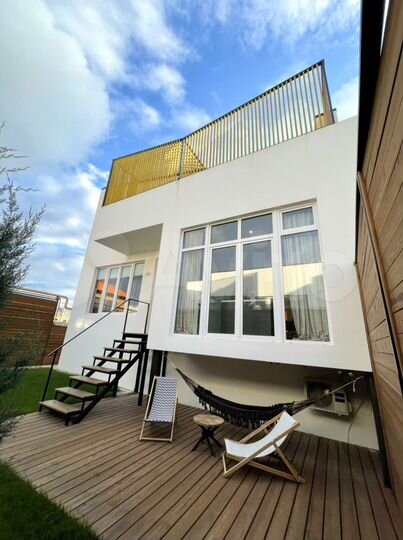 Гостиница, 640 м²
