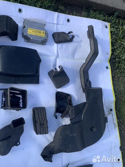 Запчасти для Mitsubishi Lancer 10