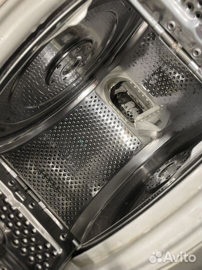 Стиральная машина с вертикальной загрузкой