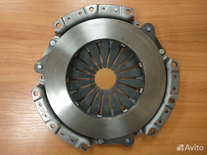 Комплект сцепления 210 мм 6 ступка valeo PHC