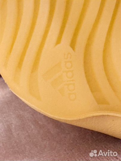 Adidas yeezy boost 450