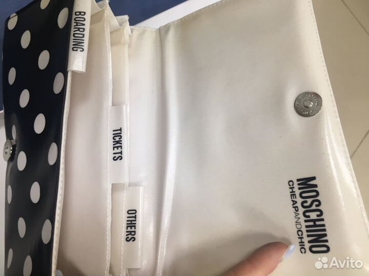 Кошелёк для поездок (документы, билеты, квитанции)