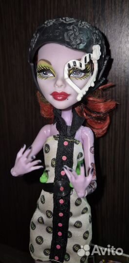 Кукла Monster High. Оперрета- На роликах