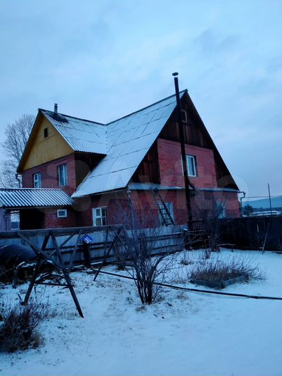 Коттедж 193 м² на участке 2,1 га