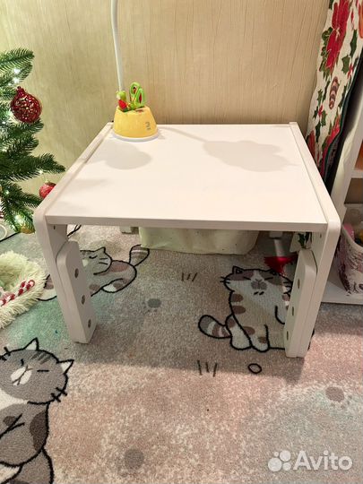 Растущий стол и стул для малыша