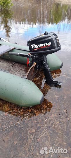 Мотор и лодка