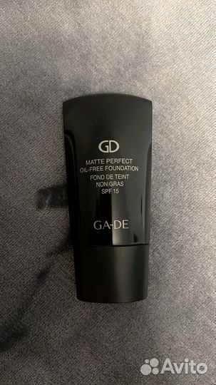 Тональный крем новый