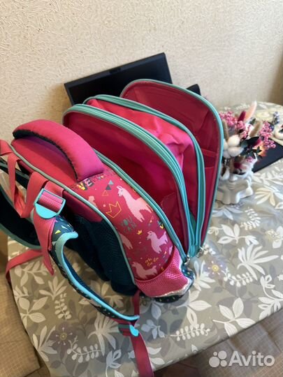 Школьный ортопедический рюкзак Lama Queen