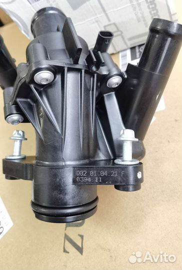 Термостат m270 A2702002200 оригинал новый Mercedes