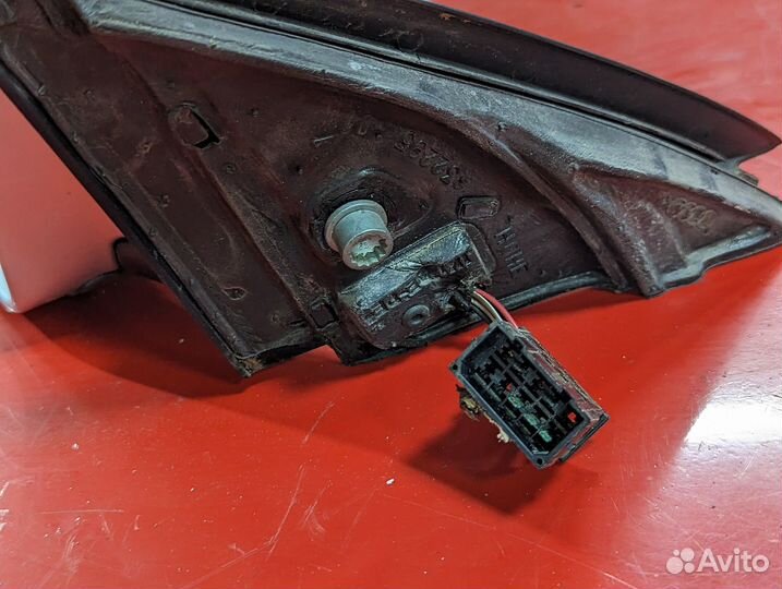 Зеркало левое Audi Allroad C5