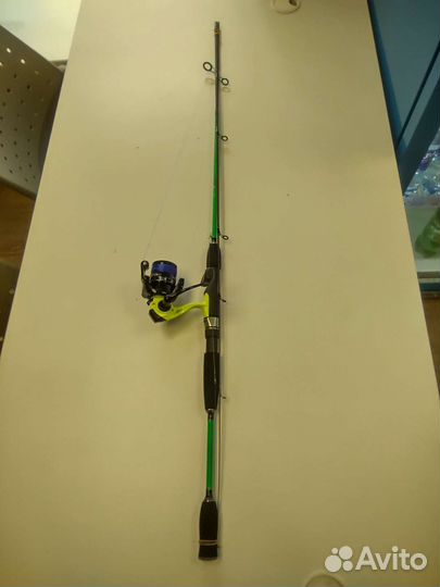 Спиннинг ультралайт с катушкой и шнуром