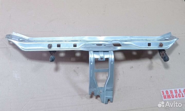 Передняя панель телевизор Renault Symbol 1