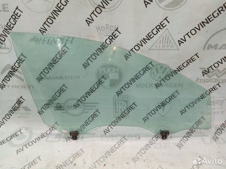 Стекло двери передней правой Kia Sportage 3