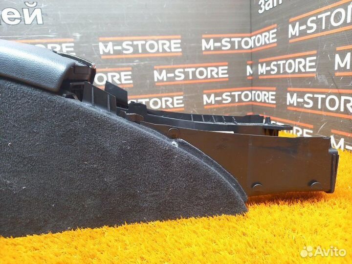 Центральная консоль Mercedes-Benz E-Class W211